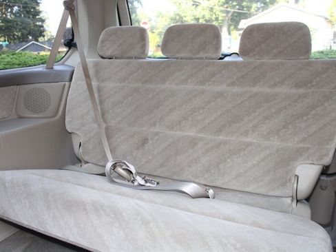 Used 2002 Honda Odyssey EX image 16