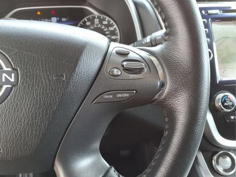 Used 2024 Nissan Murano SL FWD image 17