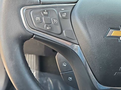 Used 2017 Chevrolet Volt LT w/ Comfort Package image 23