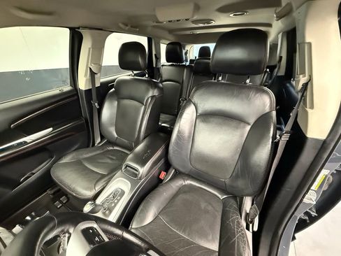 Used 2018 Dodge Journey GT image 35