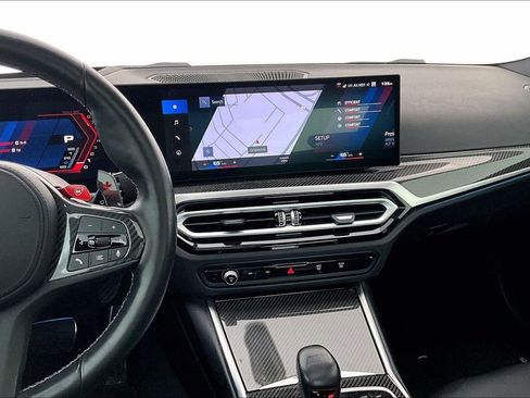 Used 2024 BMW M2 w/ Lighting Package image 8