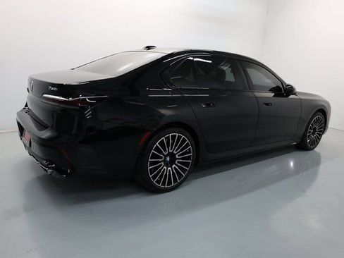 Used 2024 BMW 760i xDrive w/ Executive Package AWD/4WD image 73