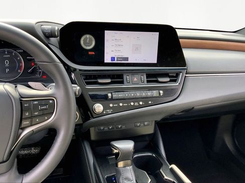 Used 2024 Lexus ES 350 350 image 9