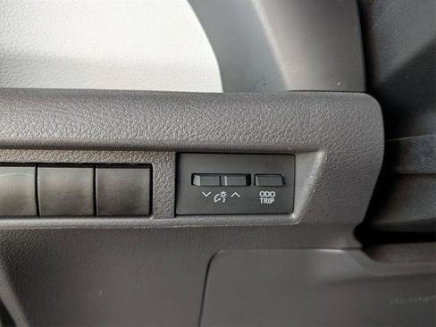 Certified 2024 Toyota Sienna XSE image 29