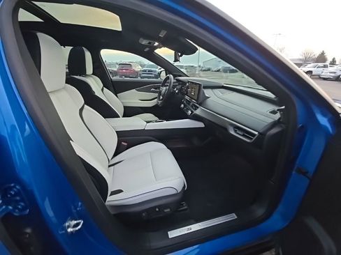 Used 2024 Acura ZDX Type S image 33