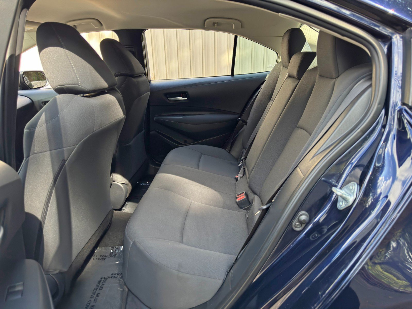 Used 2021 Toyota Corolla LE FWD image 33