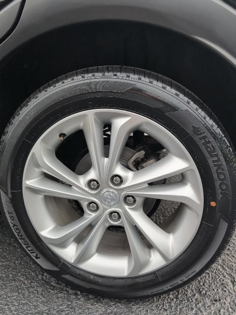 Used 2022 Buick Encore GX Preferred w/ Cold Weather Comfort Package FWD image 10