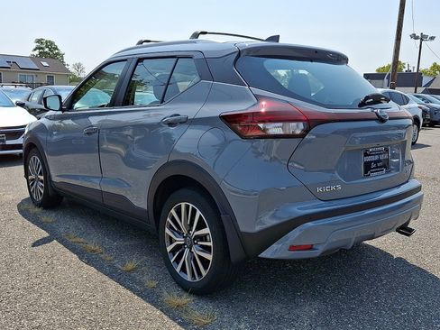 Certified 2023 Nissan Kicks SV w/ Exterior Package FWD image 4