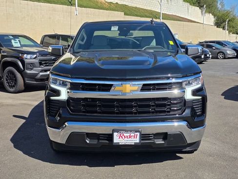 Certified 2026 Chevrolet Silverado 1500 LT RWD image 2