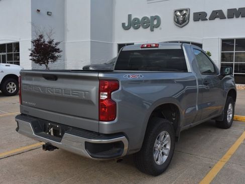 Used 2025 Chevrolet Silverado 1500 W/T w/ Trailering Package AWD/4WD image 5