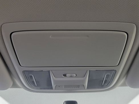Used 2015 Honda CR-V LX image 29