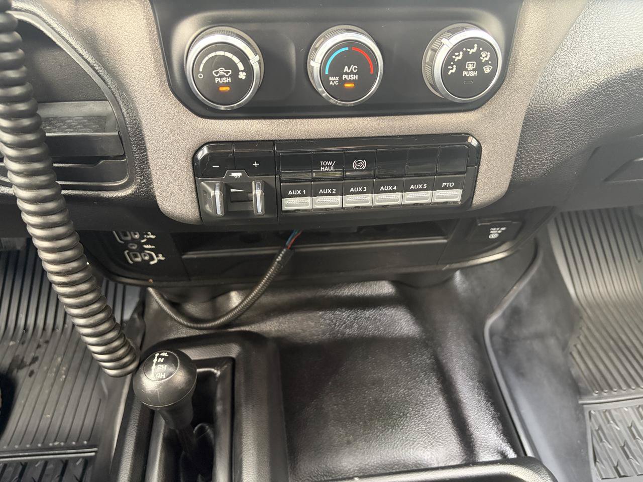 Used 2019 RAM 5500 Tradesman w/ Electrical Accessory Group AWD/4WD image 26