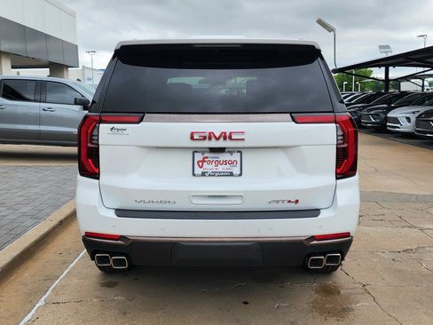 New 2026 GMC Yukon AT4 Ultimate AWD/4WD image 4
