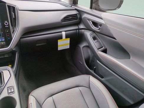 Used 2025 Subaru Crosstrek 2.5i Limited w/ Popular Package #4A image 16