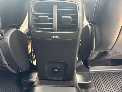 Used 2024 Ford Escape ST-Line w/ Tech Pack #1 AWD/4WD image 27