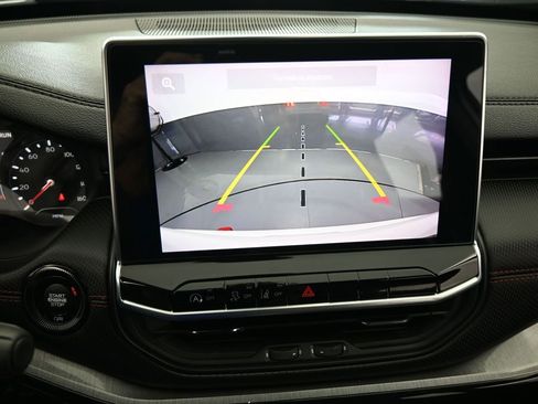 Used 2023 Jeep Compass Trailhawk image 19