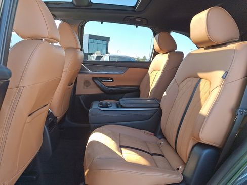 Certified 2025 MAZDA CX-90 3.3 Turbo S w/ Premium Plus image 10