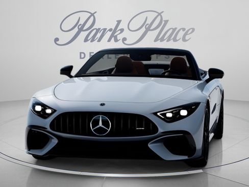 Used 2022 Mercedes-Benz SL 63 AMG 4MATIC image 37