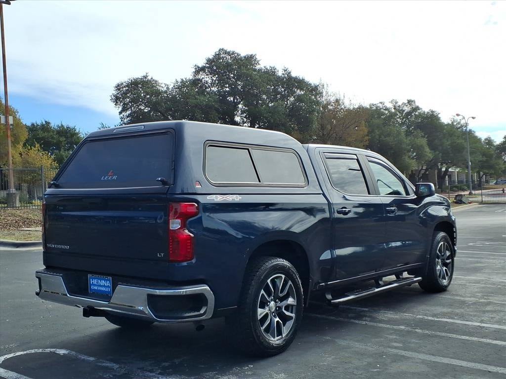 Used 2020 Chevrolet Silverado 1500 LT AWD/4WD image 5