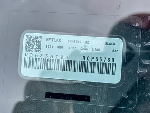 Used 2024 BMW 430i Convertible image 3