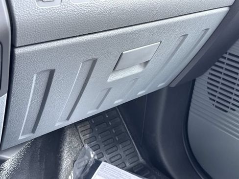 New 2027 Ford F750 2WD Regular Cab Super Duty image 24