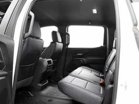 Used 2024 Chevrolet Silverado EV W/T image 15