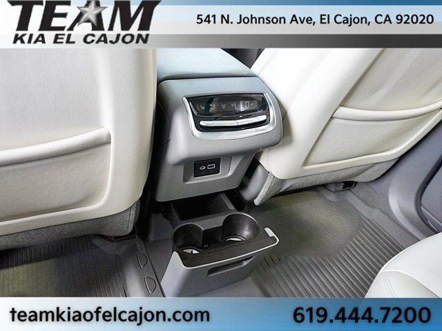 Used 2023 Cadillac XT6 Premium Luxury w/ Technology Package FWD image 19