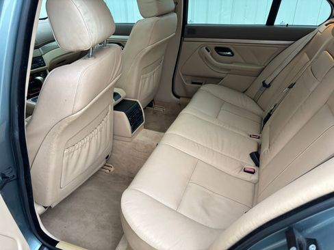 Used 2003 BMW 530i 530i image 27