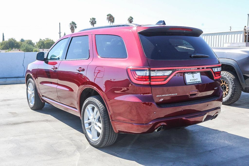 Used 2024 Dodge Durango GT AWD/4WD image 7