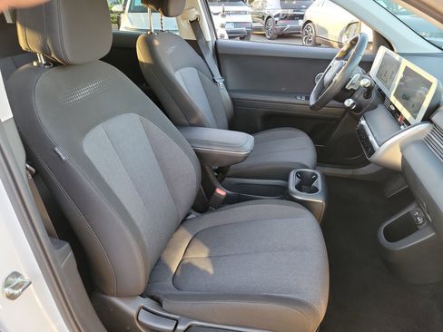 Certified 2024 Hyundai Ioniq 5 SEL image 22