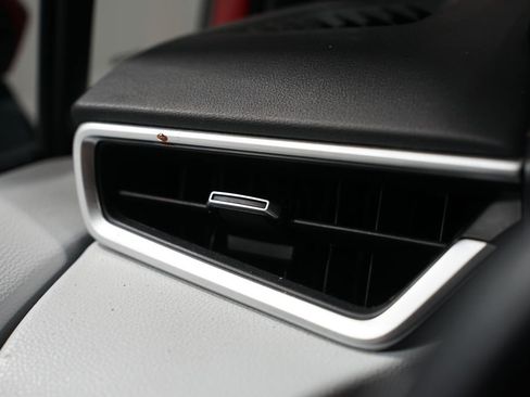 Certified 2020 Toyota Corolla SE FWD image 24