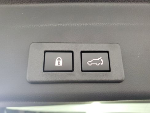 New 2025 Subaru Ascent Touring w/ Popular Package #2 image 34