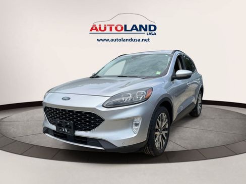 Used 2020 Ford Escape Titanium AWD/4WD image 1
