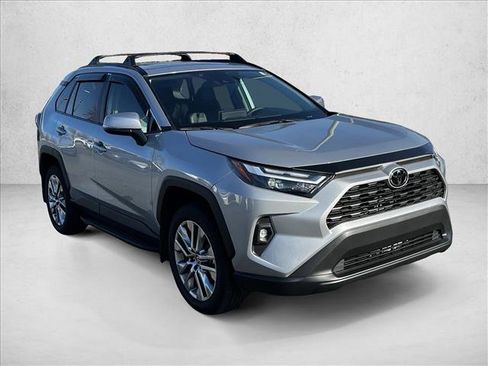 Certified 2025 Toyota RAV4 XLE Premium image 3