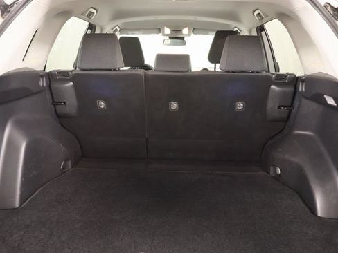 Used 2020 Toyota RAV4 LE w/ Carpet Mat Package AWD/4WD image 24