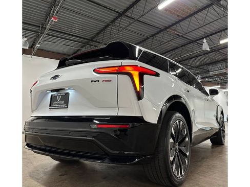 Used 2024 Chevrolet Blazer EV RS AWD/4WD image 13