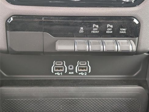 New 2026 RAM 1500 Express AWD/4WD image 20