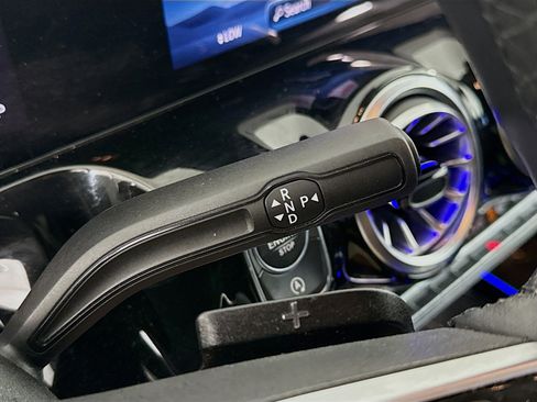 Used 2025 Mercedes-Benz GLA 250 image 20