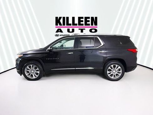 Used 2018 Chevrolet Traverse Premier w/ Driver Confidence II Package FWD image 4