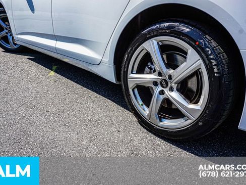 Used 2024 Audi A6 Premium Plus image 16