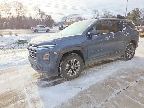Used 2025 Chevrolet Equinox LT image 7