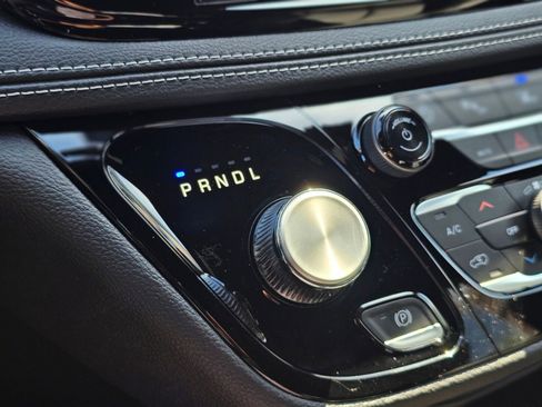 New 2026 Chrysler Pacifica Select image 14