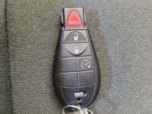 Used 2022 RAM 1500 Classic Warlock AWD/4WD image 32