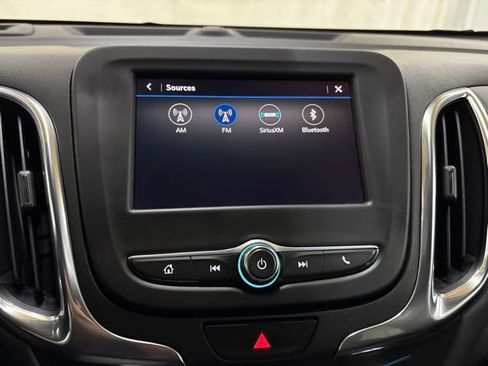 Used 2021 Chevrolet Equinox LT AWD/4WD image 38