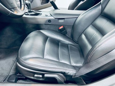 Used 2006 Chevrolet Corvette Z06 w/ Preferred Equipment Group image 29