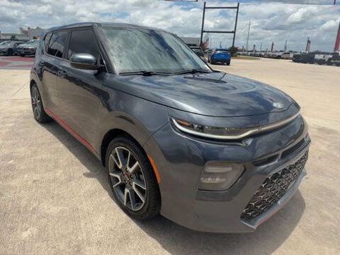 Used 2020 Kia Soul GT-Line Turbo FWD image 2