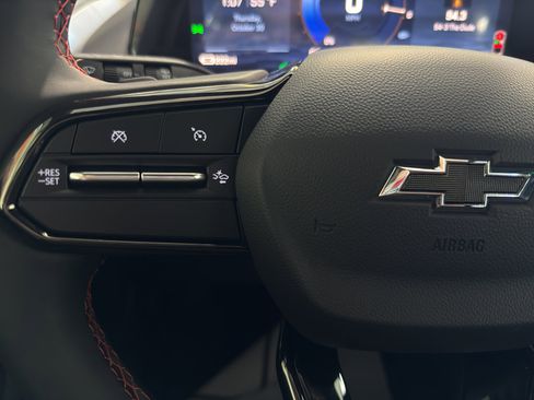 New 2026 Chevrolet Equinox EV RS image 11