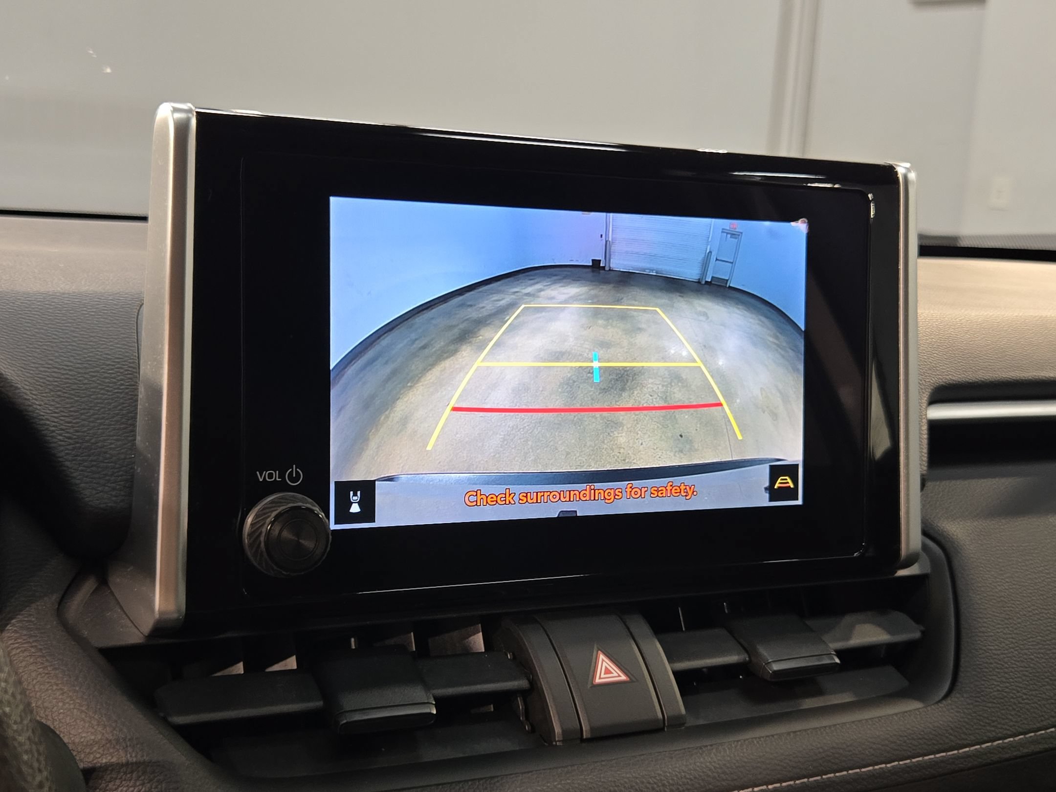 Used 2023 Toyota RAV4 LE AWD/4WD image 29