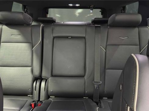 Used 2022 Cadillac Escalade Sport image 28
