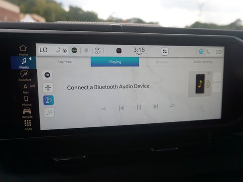 Used 2024 Jeep Wrangler Sahara w/ Technology Group image 26